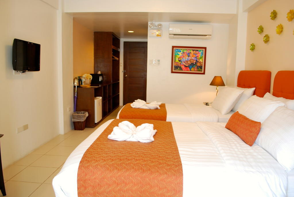 Resort White House Balabag (Boracay)